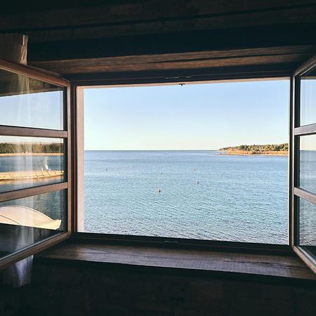 City Center Coastal Escape - Apartments With Sea View Or Cozy Room Novigrad Istria Exterior foto