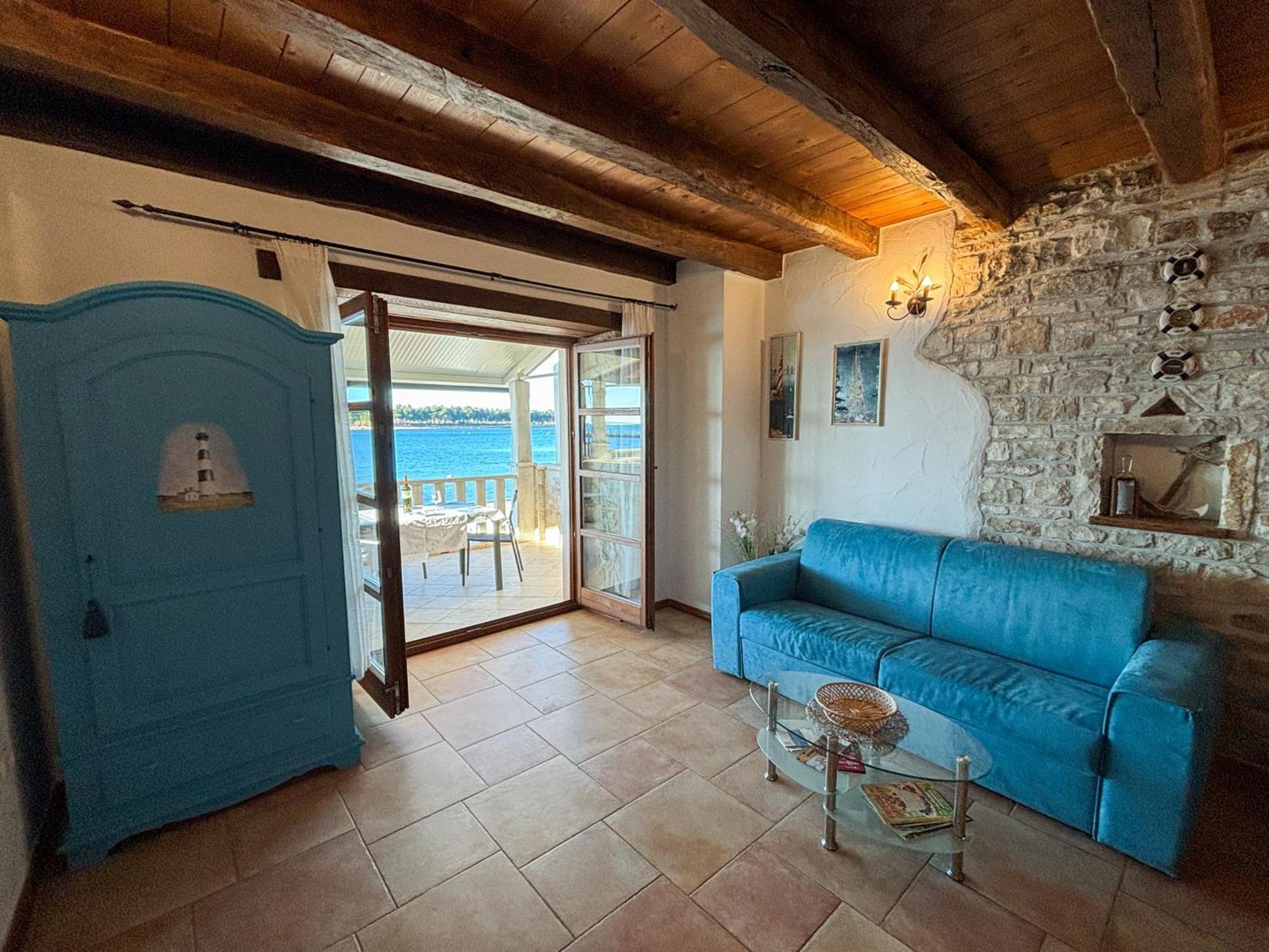City Center Coastal Escape - Apartments With Sea View Or Cozy Room Novigrad Istria Exterior foto