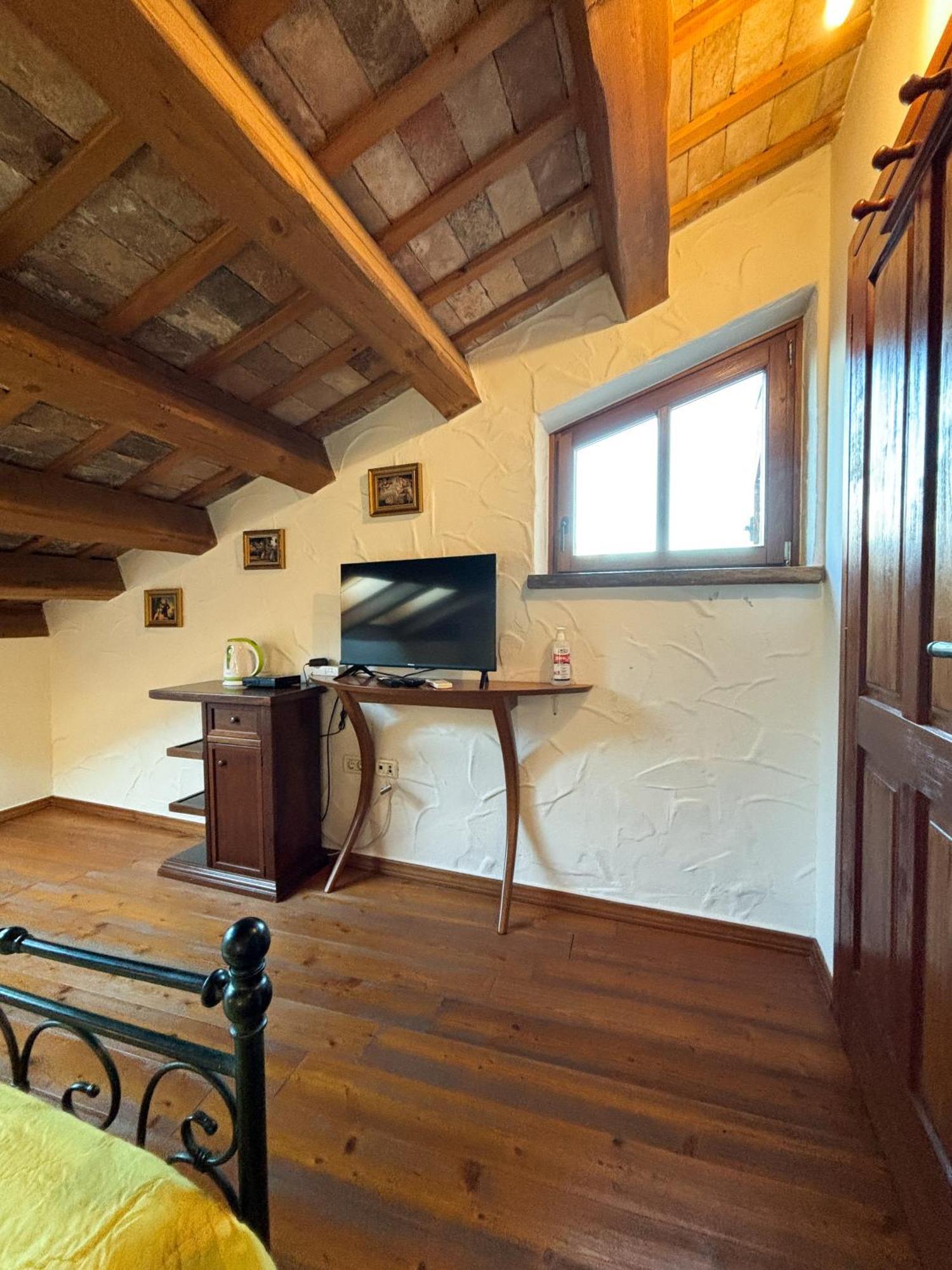 City Center Coastal Escape - Apartments With Sea View Or Cozy Room Novigrad Istria Exterior foto
